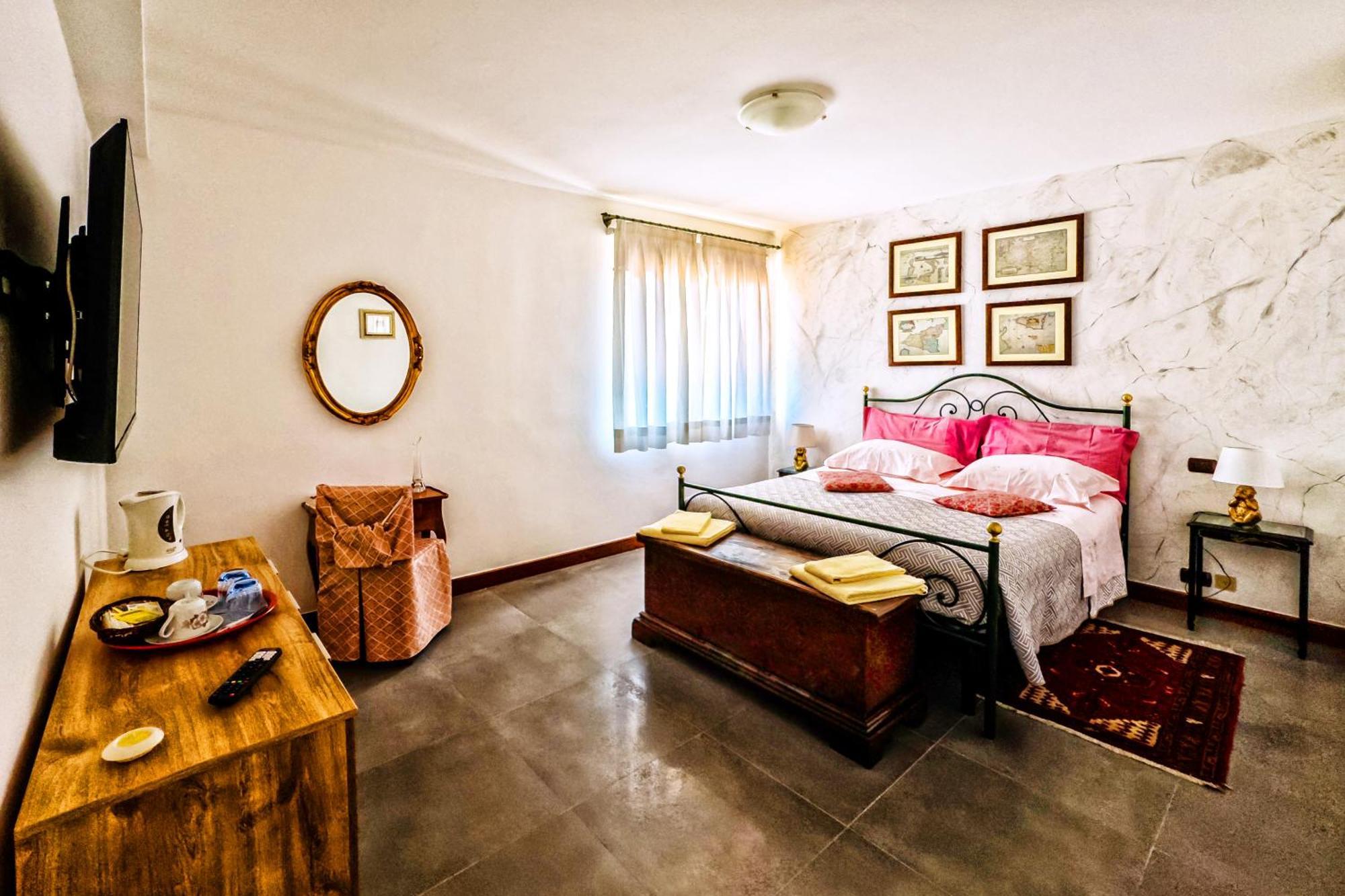 B&B Villa Bency Capo d'Orlando Bagian luar foto
