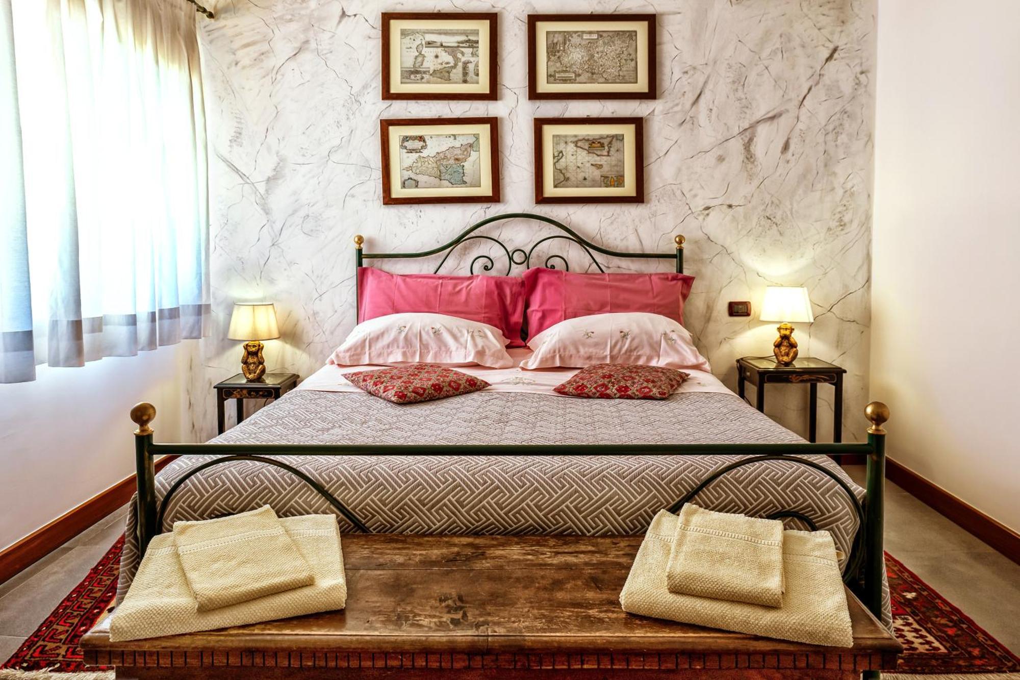 B&B Villa Bency Capo d'Orlando Bagian luar foto