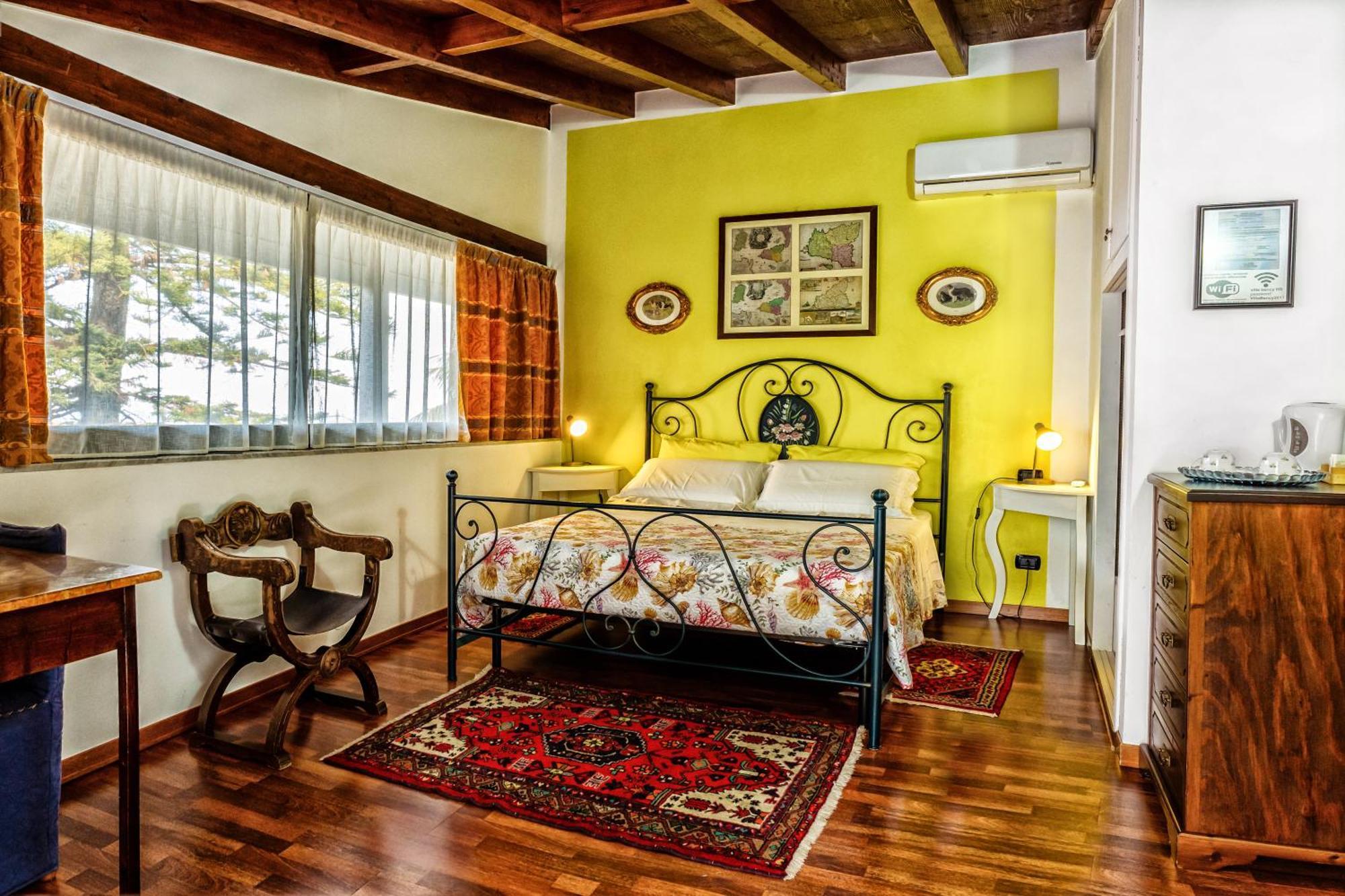 B&B Villa Bency Capo d'Orlando Bagian luar foto
