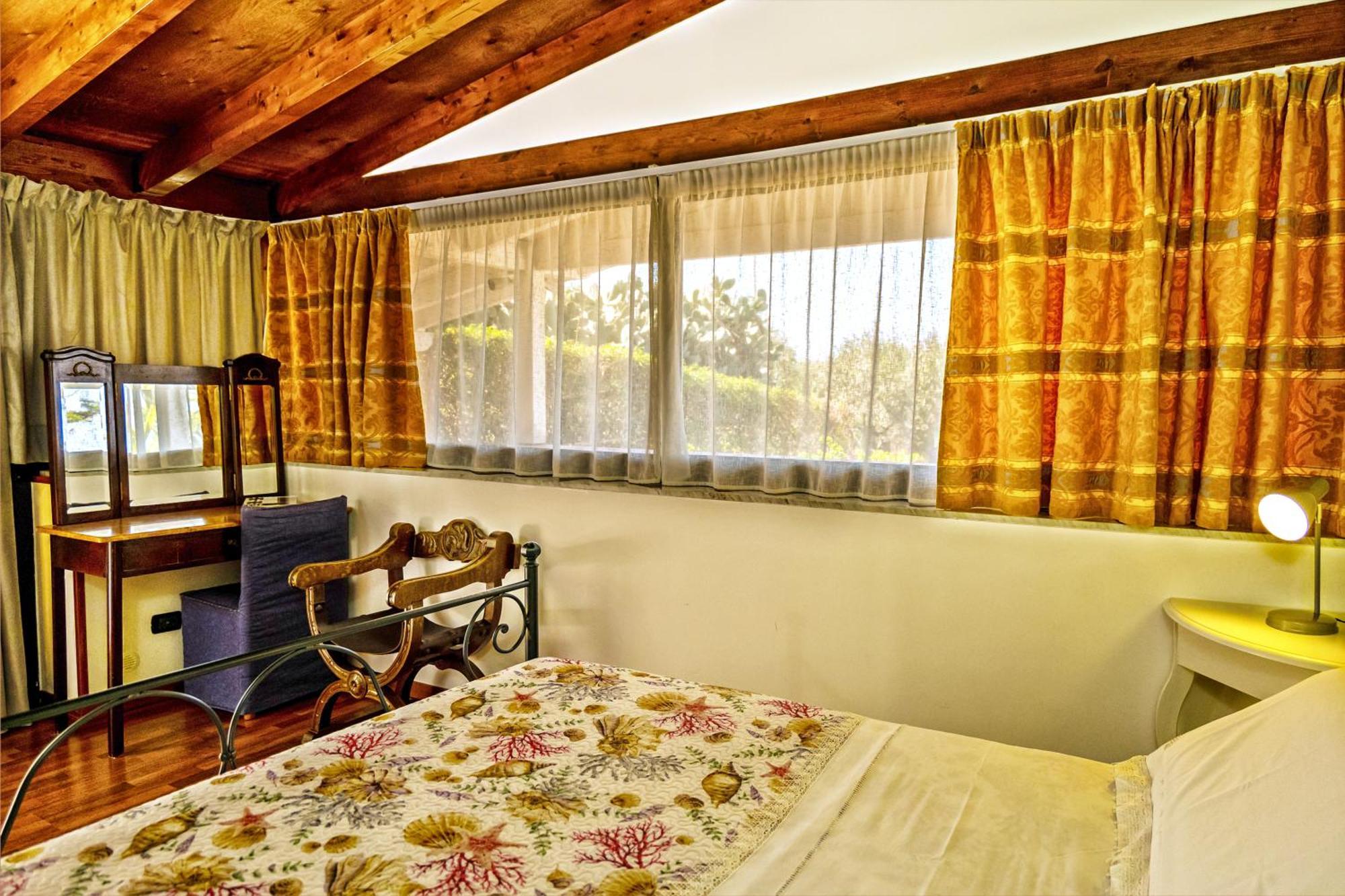 B&B Villa Bency Capo d'Orlando Bagian luar foto