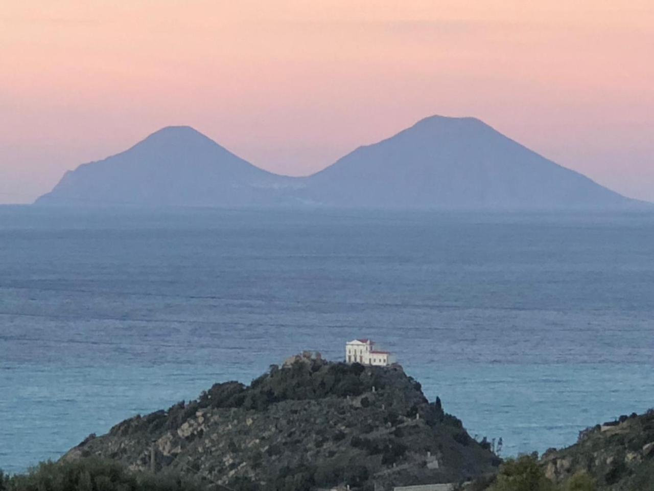 B&B Villa Bency Capo d'Orlando Bagian luar foto