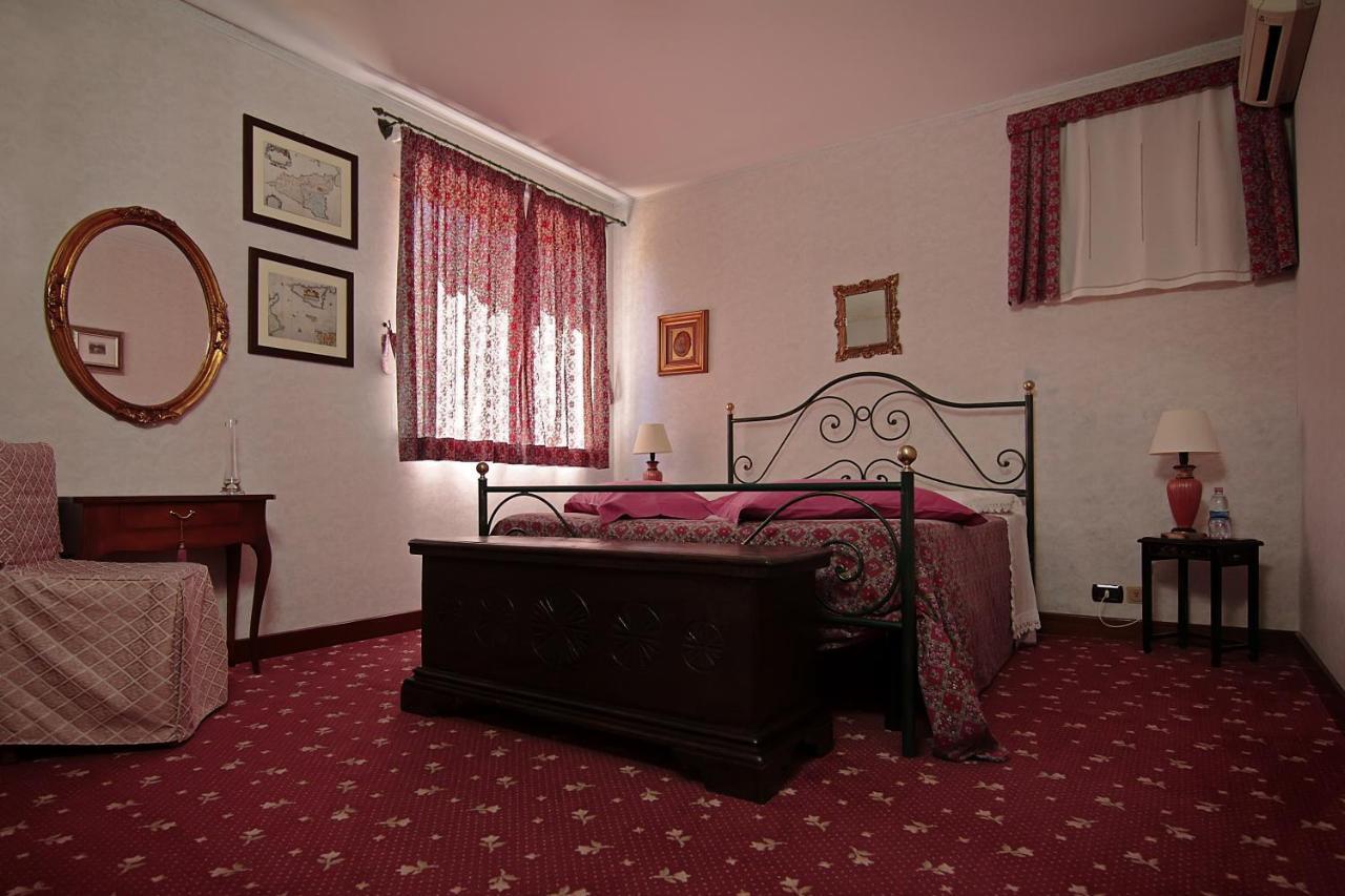 B&B Villa Bency Capo d'Orlando Ruang foto